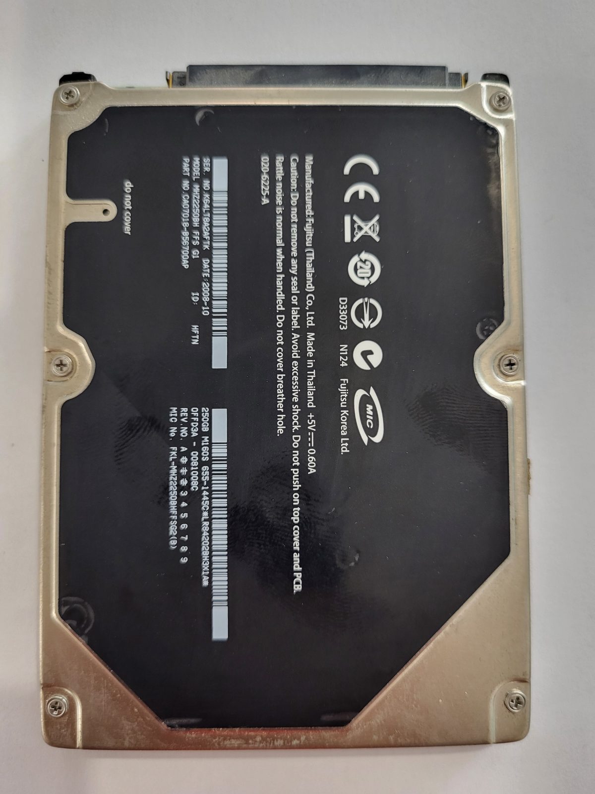 MHZ2250BH FFS G1, PN:CA07018-B56700AP, FW:0FFD3A-0081008C, 2008-10 | Fujitsu 250Go 2,5" SATA HDD STK
