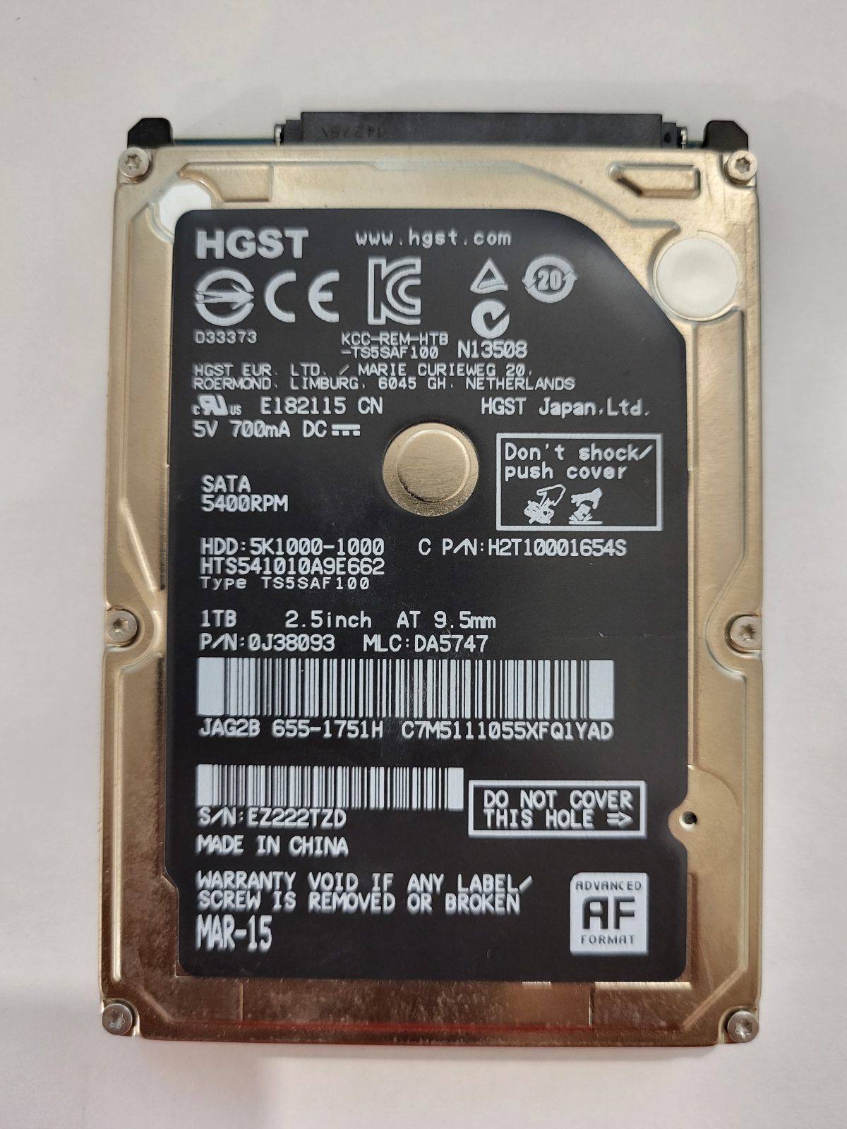 HTS541010A9E662, PN:0J38093, MLC:DA5747, MAR-15 | HGST 1To 2,5" SATA HDD STK