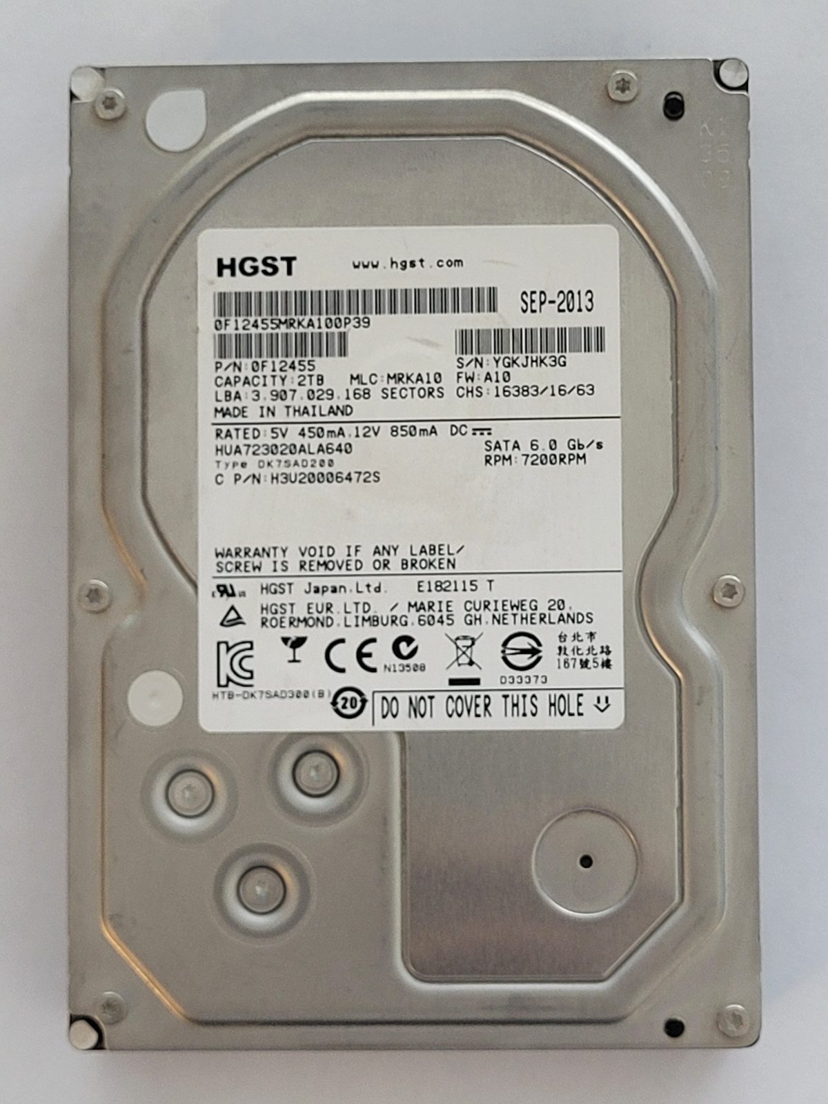 HUA723020ALA640, PN:0F12455, MLC:MRKA10, SEP 2013 | HGST 2To 3,5" SATA HDD STK