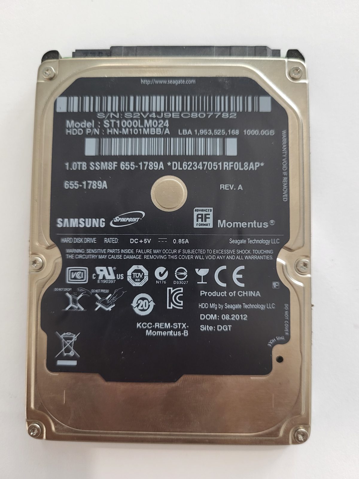 ST1000LM024, PN: HN-M101MBB/A, FW: 2AR20008, AUG 2012, Samsung 1Tb 2.5" HDD STK