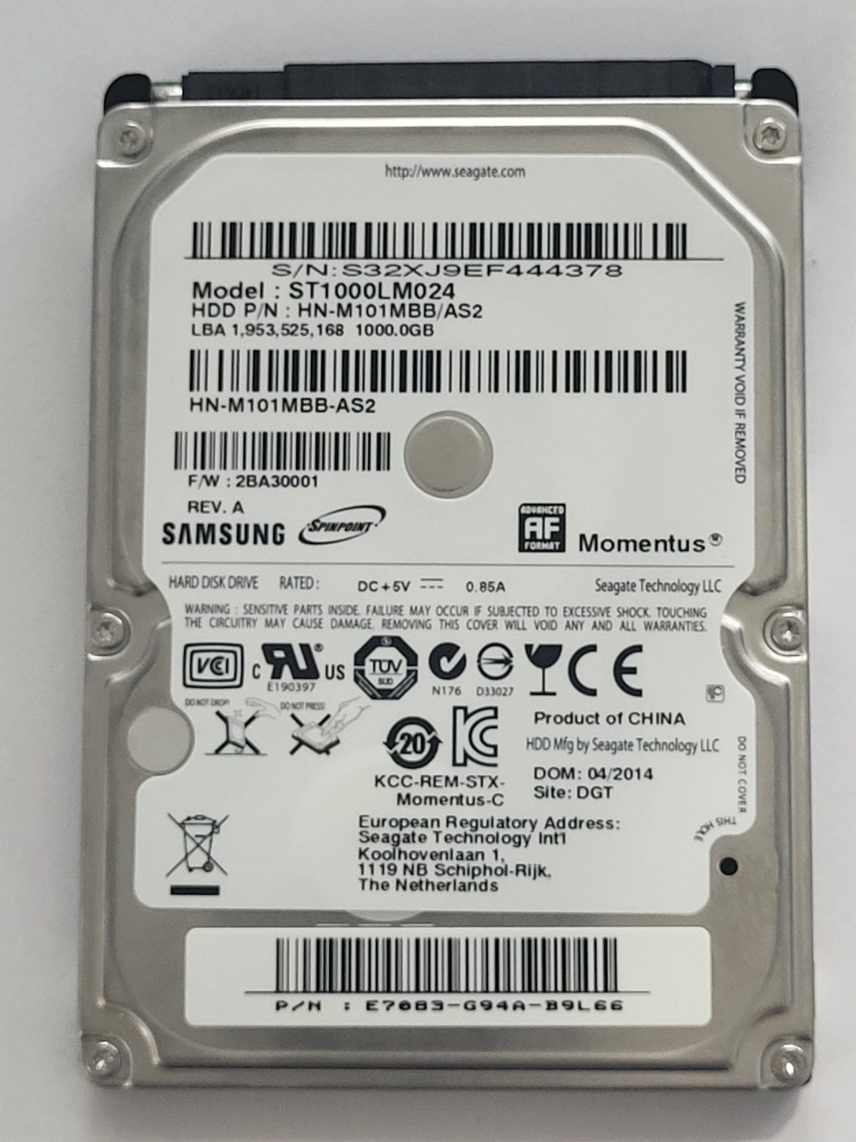 ST1000LM024, PN: HN-M101MBB/AS2, FW: 2BA30001, APR 2014, Samsung 1Tb 2.5" HDD STK
