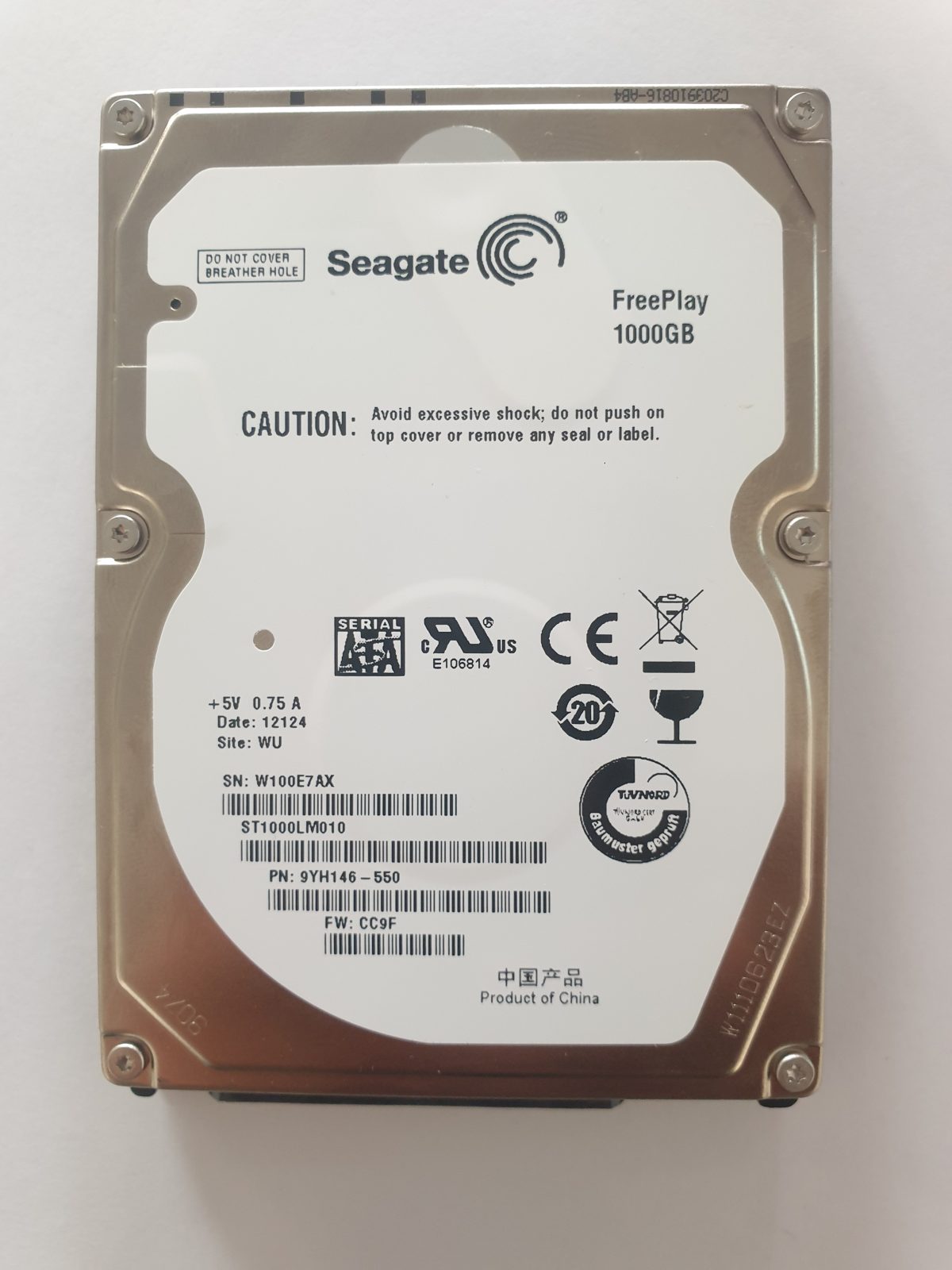 ST1000LM010, PN:9YH146-550, SN:W10, WU, FW:CC9F, 12124 | Seagate 1To 2,5" SATA HDD STK
