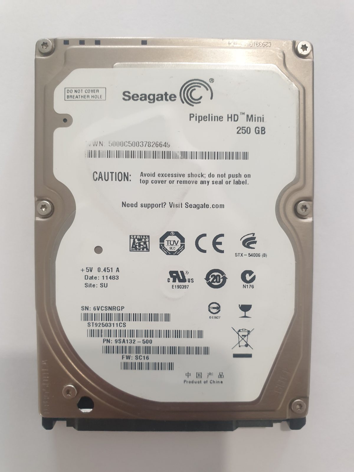 ST9250311CS, PN:9SA132-500, SN:6VC, SU, FW:SC16, 11483 | Seagate 250Go 2,5" SATA HDD STK