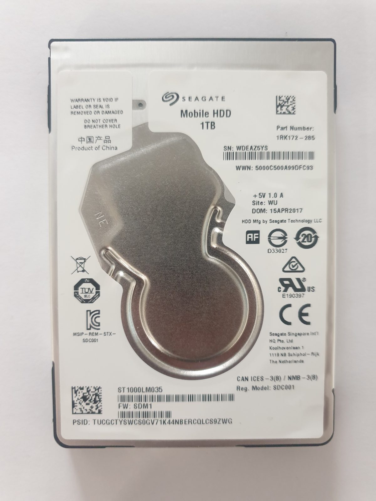 ST1000LM035, PN:1RK172-285, SN:WDE, WU, FW:SDM1, 15 APR 2017 | Seagate 1To 2,5" SATA HDD STK