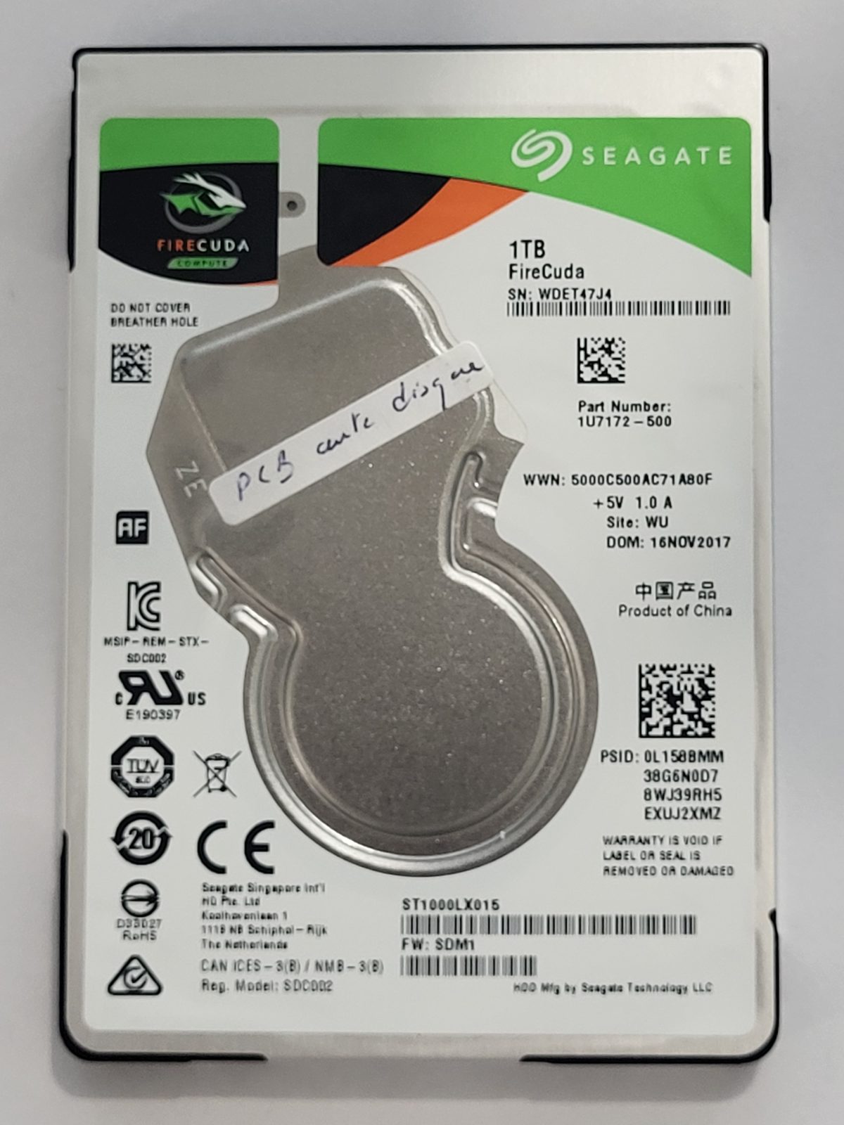 ST1000LX015, PN:1U7172-500, SN:WDE, WU, FW:SDM1, 16 NOV 2017 | Seagate 1To 2,5" SATA HDD STK