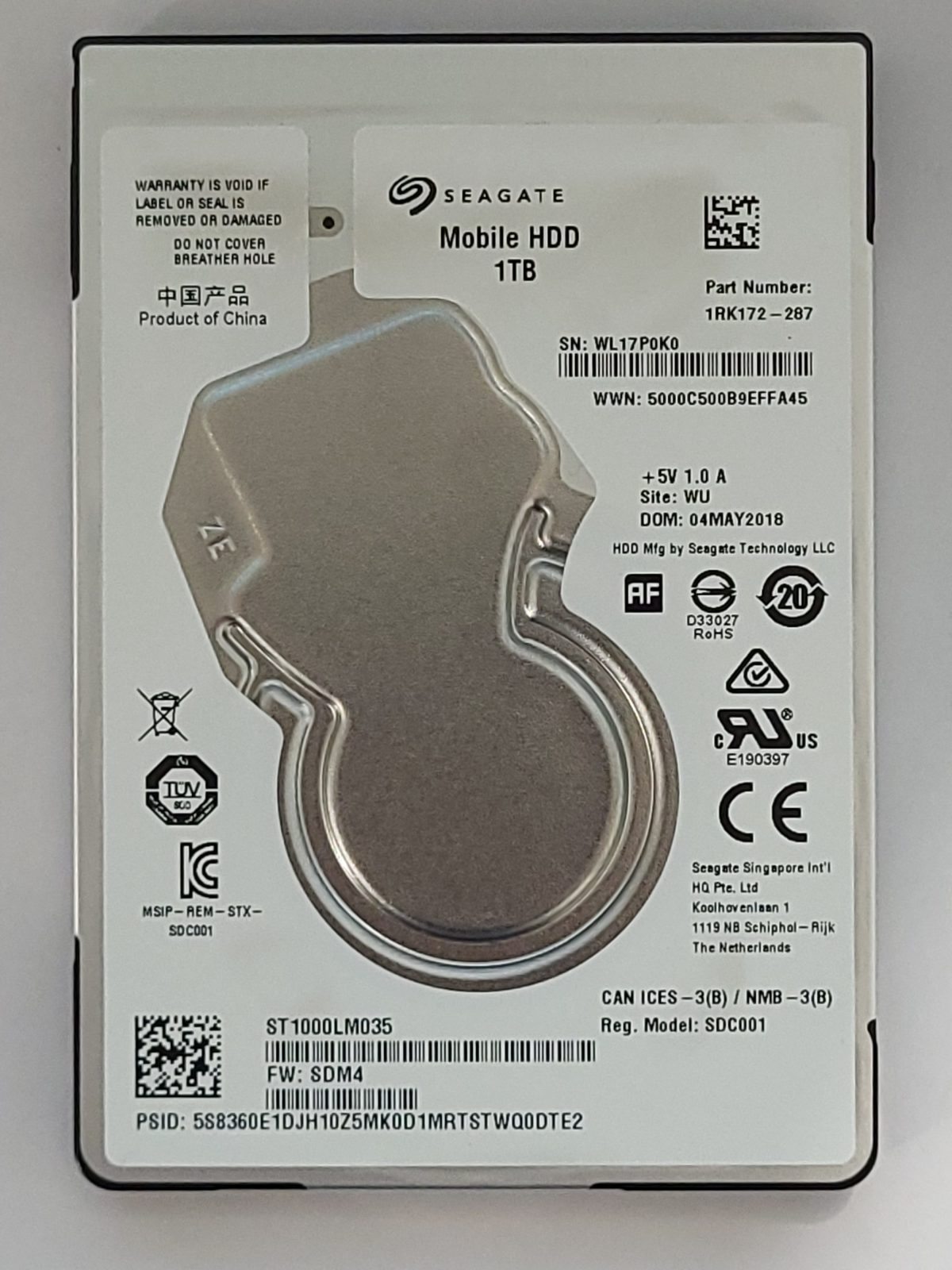 ST1000LM035, PN:1RK172-287, SN:WL1, WU, FW:SDM4, 04 MAY 2018 | Seagate 1To 2,5" SATA HDD STK