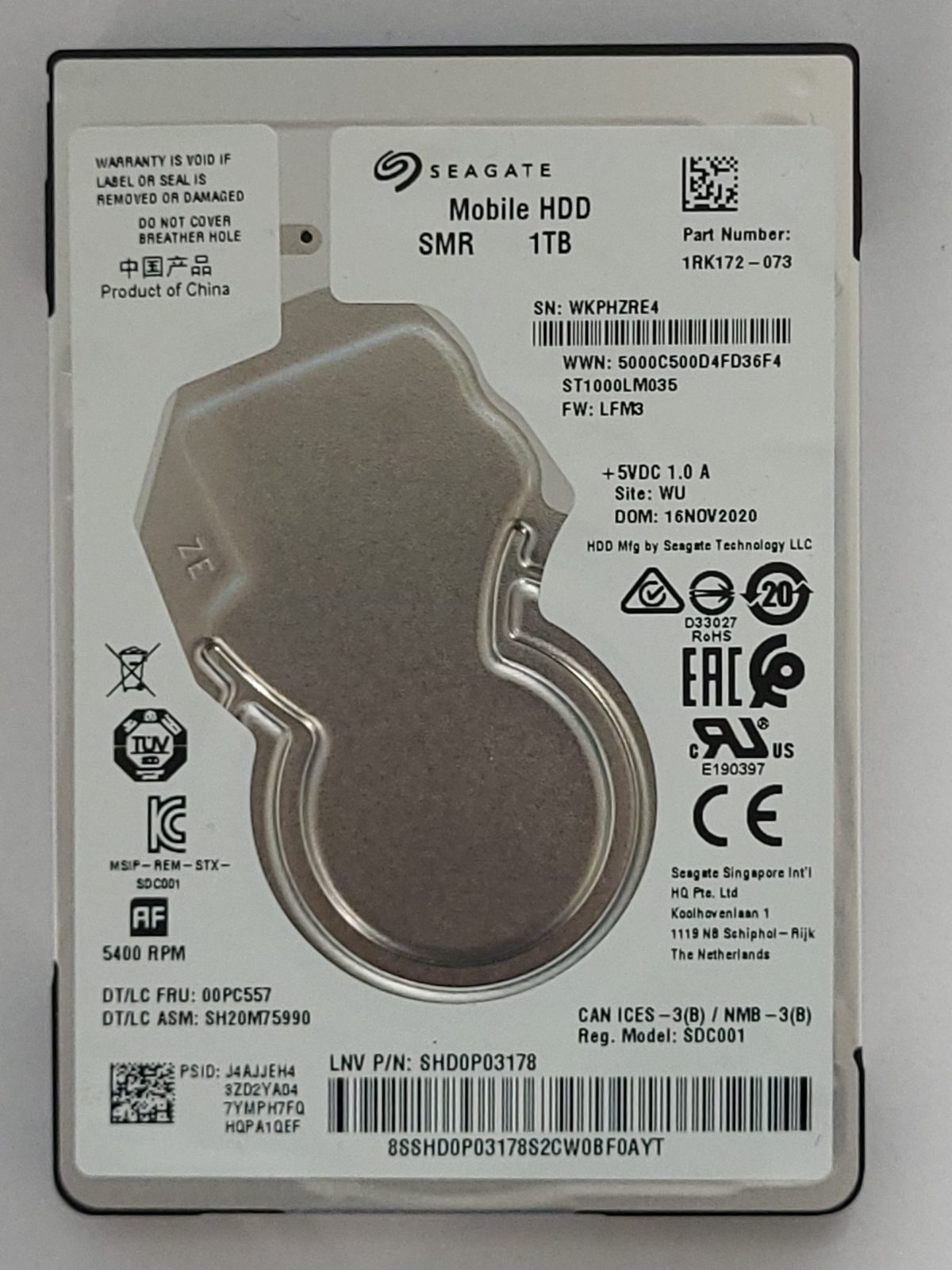ST1000LM035, PN:1RK172-073, SN:WKP, WU, FW:LFM3, 16 NOV 2020 | Seagate 1To 2,5" SATA HDD STK