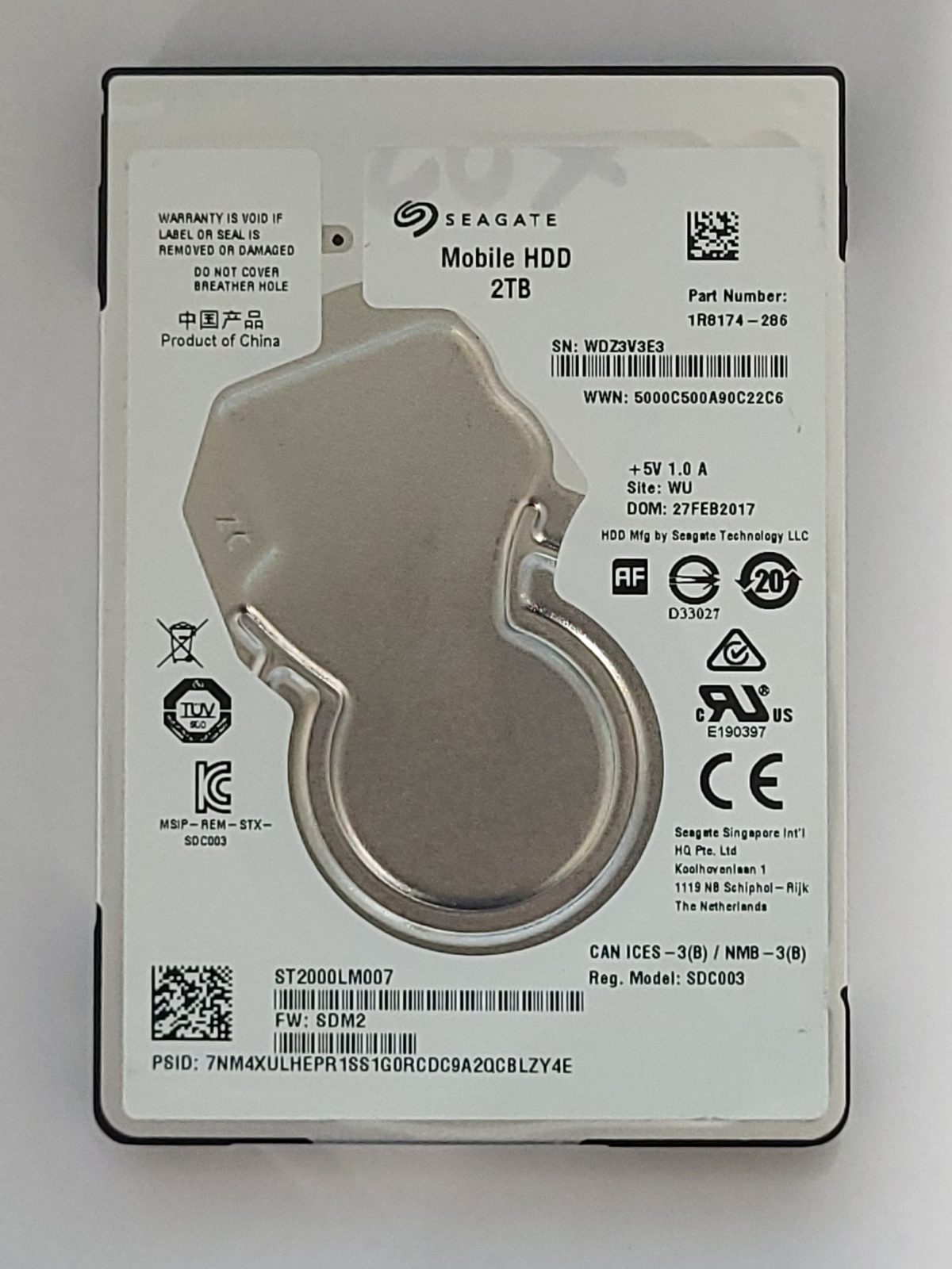 ST2000LM007, PN:1R8174-286, SN:WDZ, WU, FW:SDM2, 27 FEB 2017 | Seagate 2To 2,5" SATA HDD STK