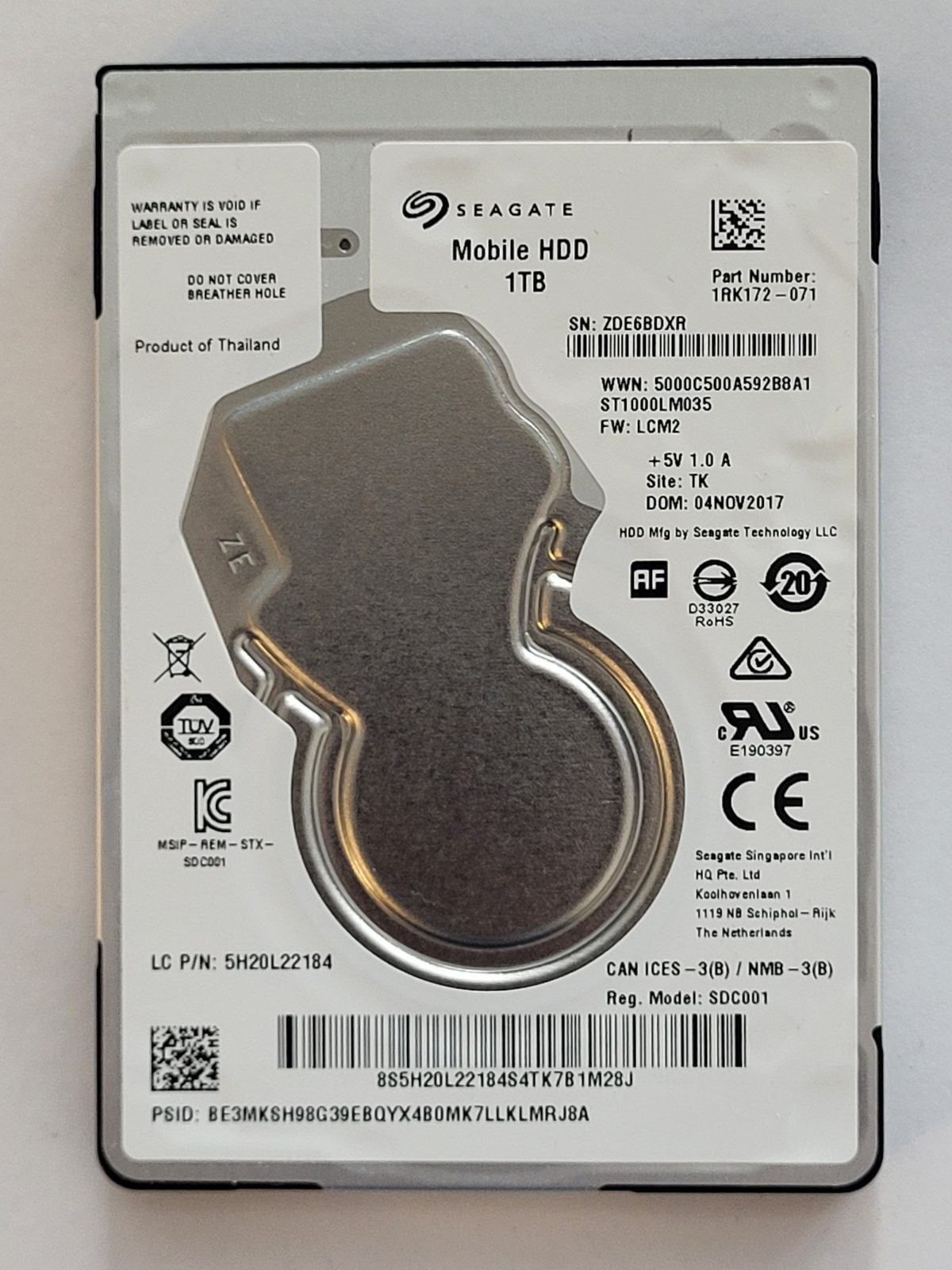 ST1000LM035, PN:1RK172-071, SN:ZDE, TK, FW:LCM2, 04 NOV 2017 | Seagate 1To 2,5" SATA HDD STK