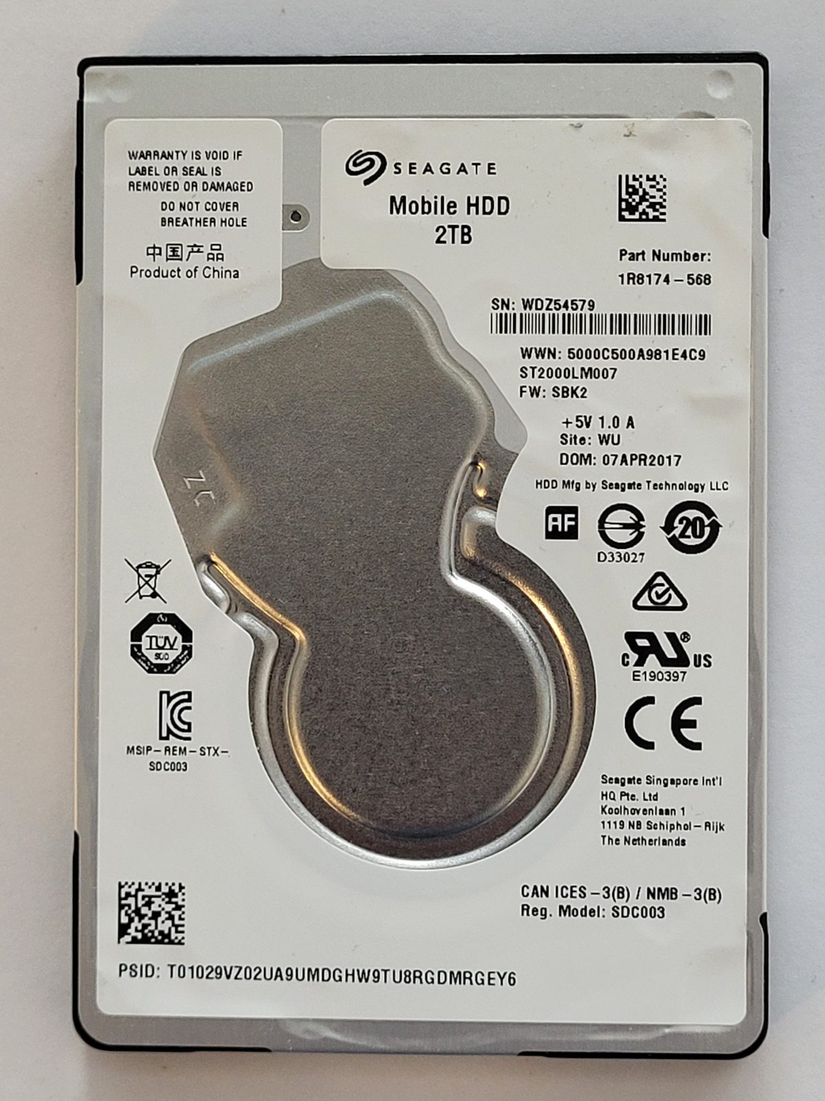 ST2000LM007, PN:1R8174-568, SN:WDZ, WU, FW:SBK2, 07 APR 2017 | Seagate 2To 2,5" SATA HDD STK