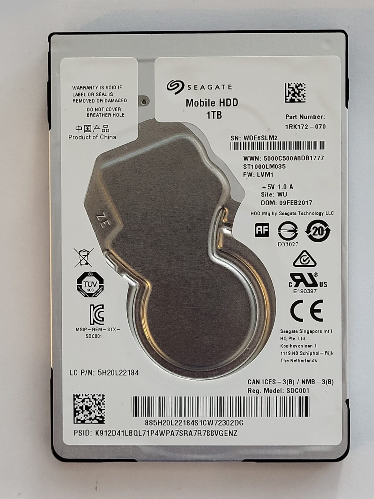 ST1000LM035, PN:1RK172-070, SN:WDE, WU, FW:LVM1, 09 FEB 2017 | Seagate 1To 2,5" SATA HDD STK