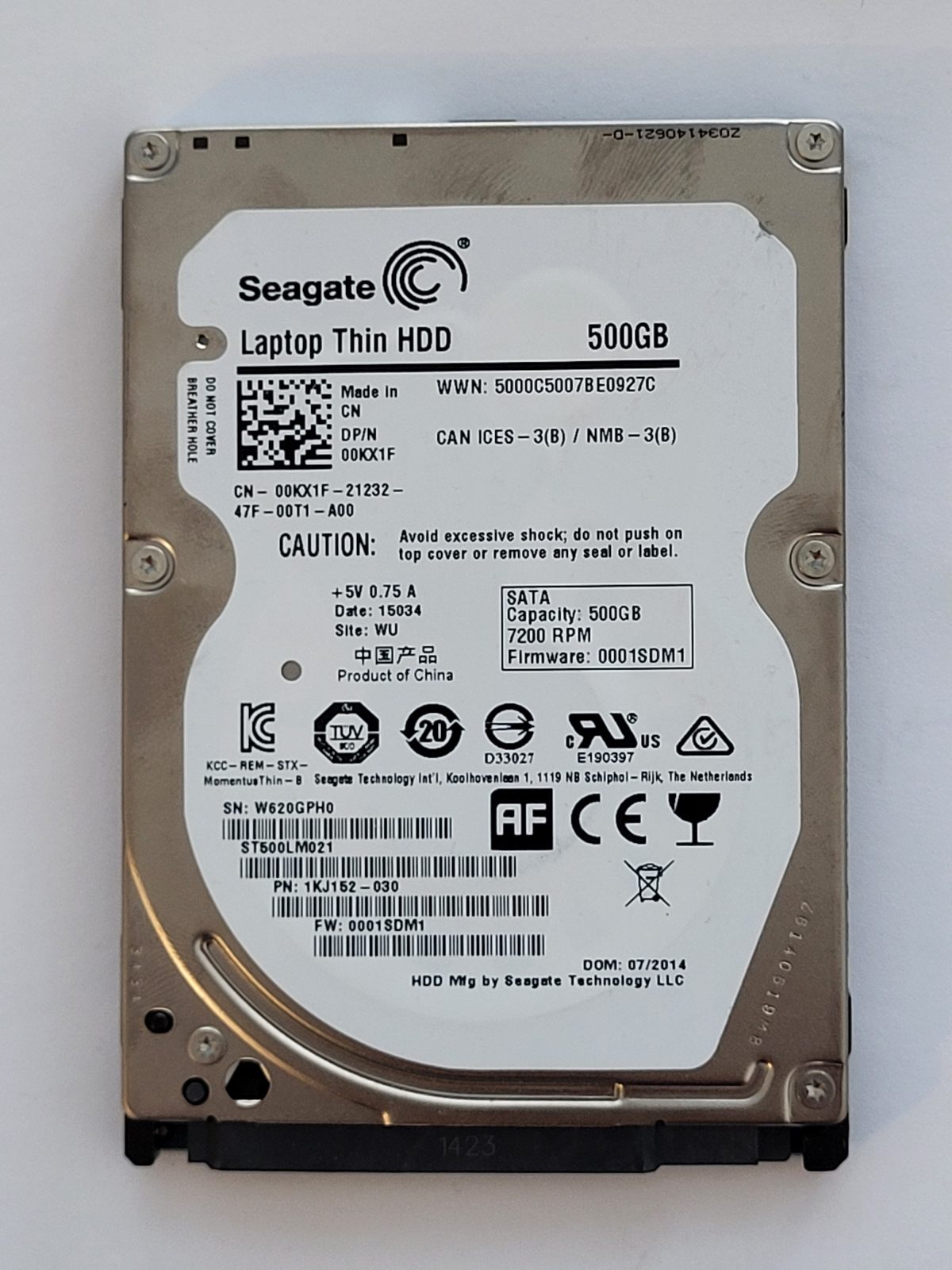 ST500LM021, PN:1KJ152-030, SN:W62, WU, FW:0001SDM1, 15034 | Seagate 500Go 2,5" SATA HDD STK