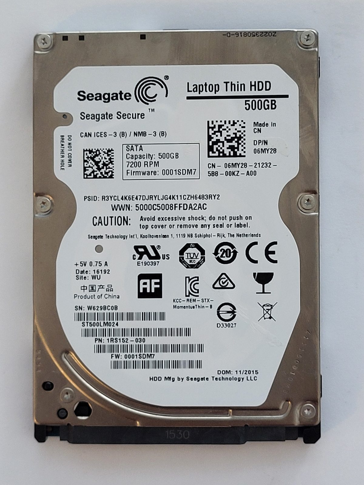 ST500LM024, PN:1RS152-030, SN:W62, WU, FW:0001SDM7, 16192 | Seagate 500Go 2,5" SATA HDD STK