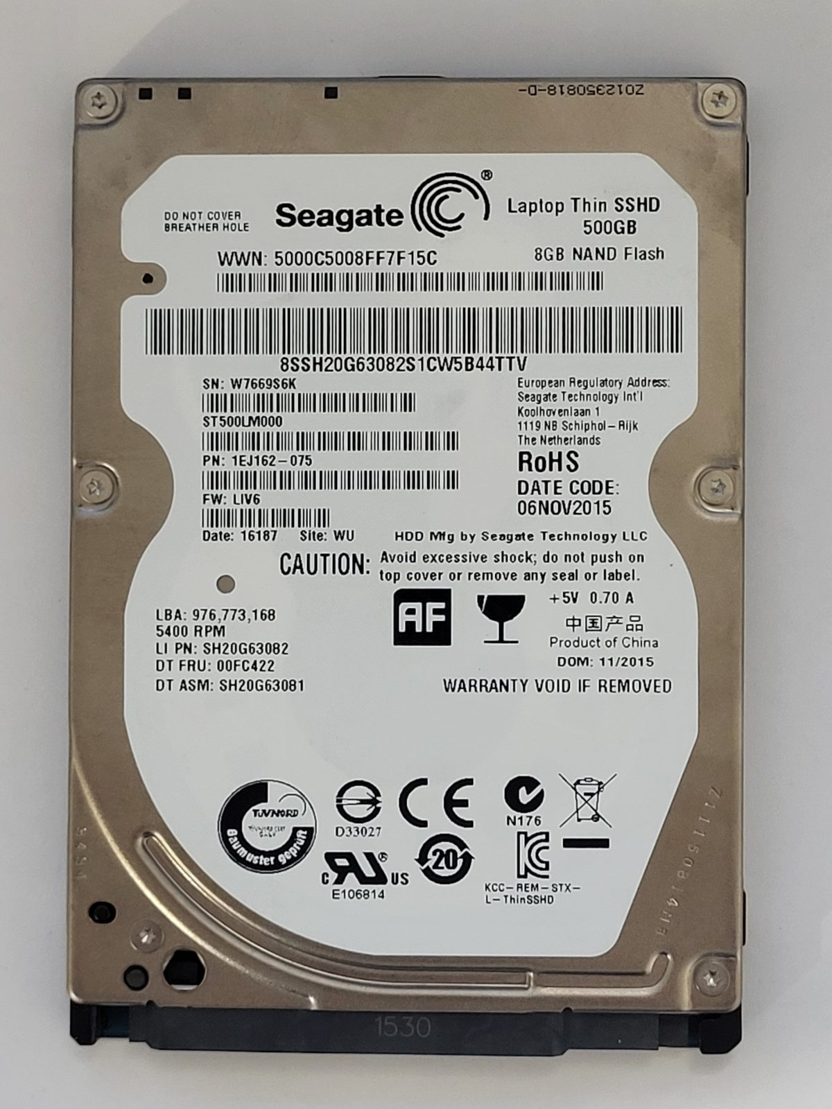 ST500LM000, PN:1EJ162-075, SN:W76, WU, FW:LIV6, 16187 | Seagate 500Go 2,5" SATA HDD STK