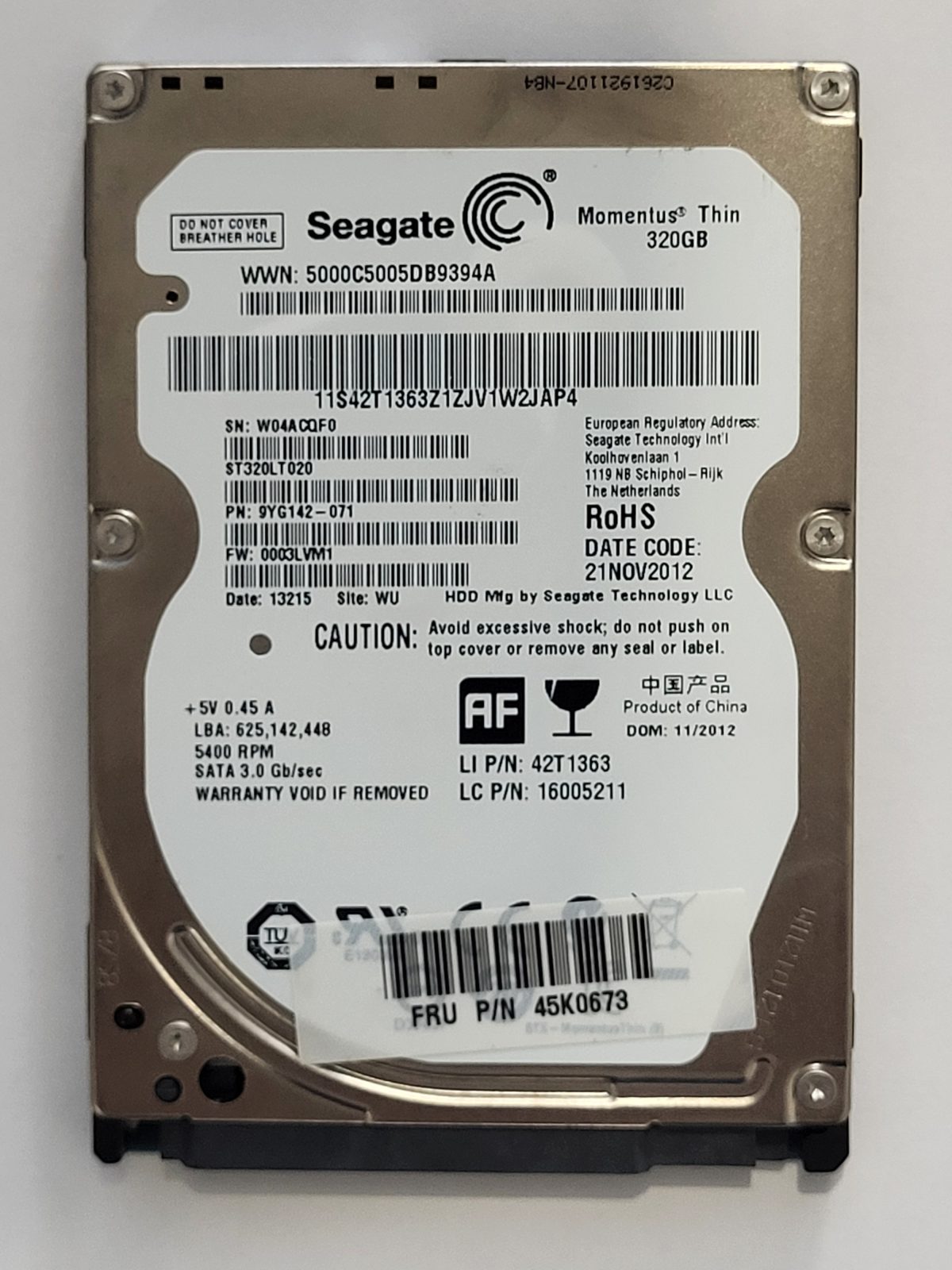 ST320LT020, PN:9YG142-071, SN:W04, WU, FW:0003LVM1, 13215 | Seagate 320Go 2,5" SATA HDD STK