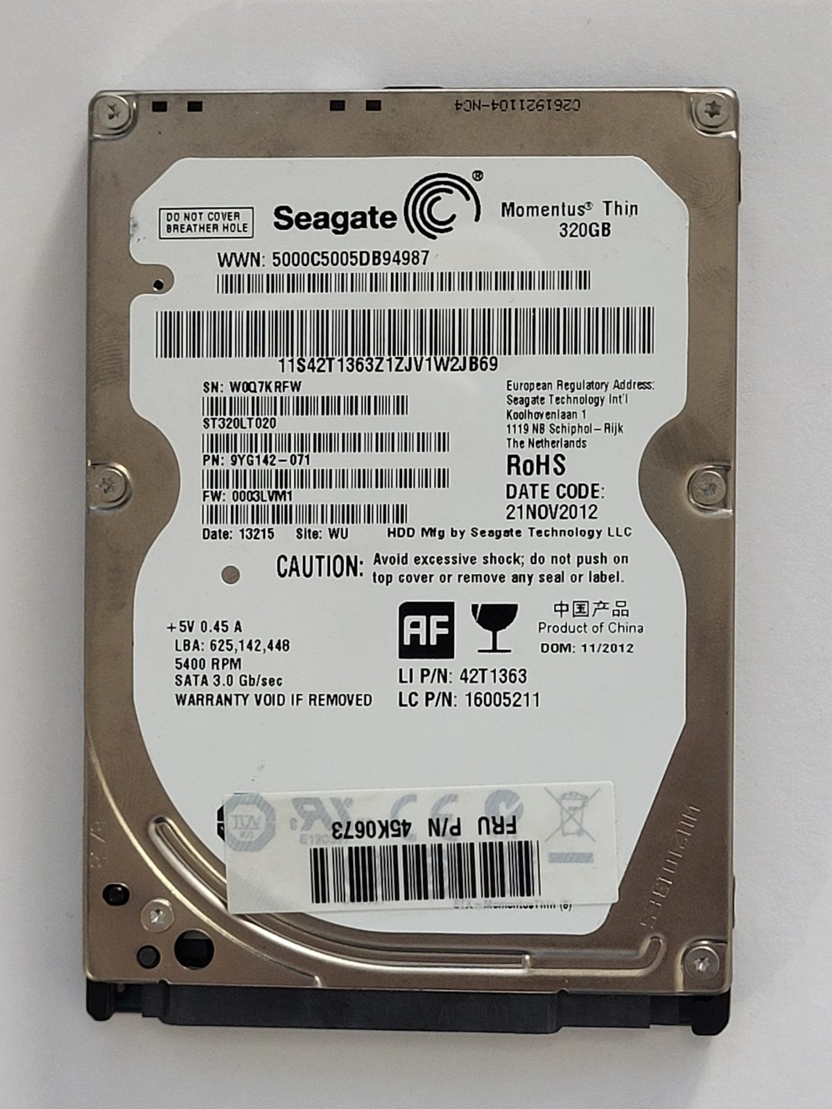 ST320LT020, PN:9YG142-071, SN:W0Q, WU, FW:0003LVM1, 13215 | Seagate 320Go 2,5" SATA HDD STK