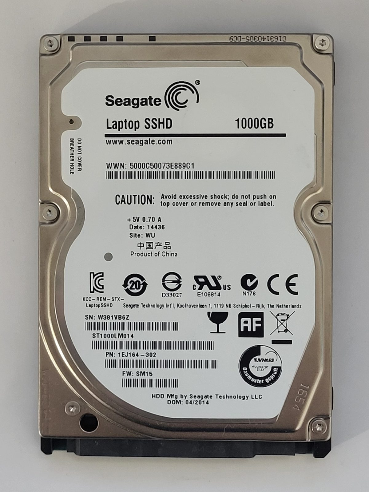 ST1000LM014, PN:1EJ164-302, SN:W38, WU, FW:SM15, 14436 | Seagate 1To 2,5" SATA HDD STK
