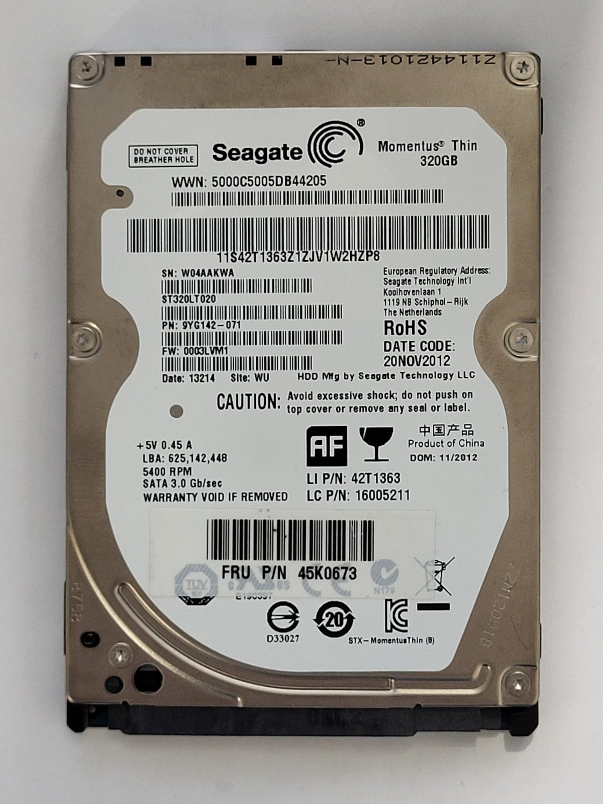ST320LT020, PN:9YG142-071, SN:W04, WU, FW:0003LVM1, 13214 | Seagate 320Go 2,5" SATA HDD STK