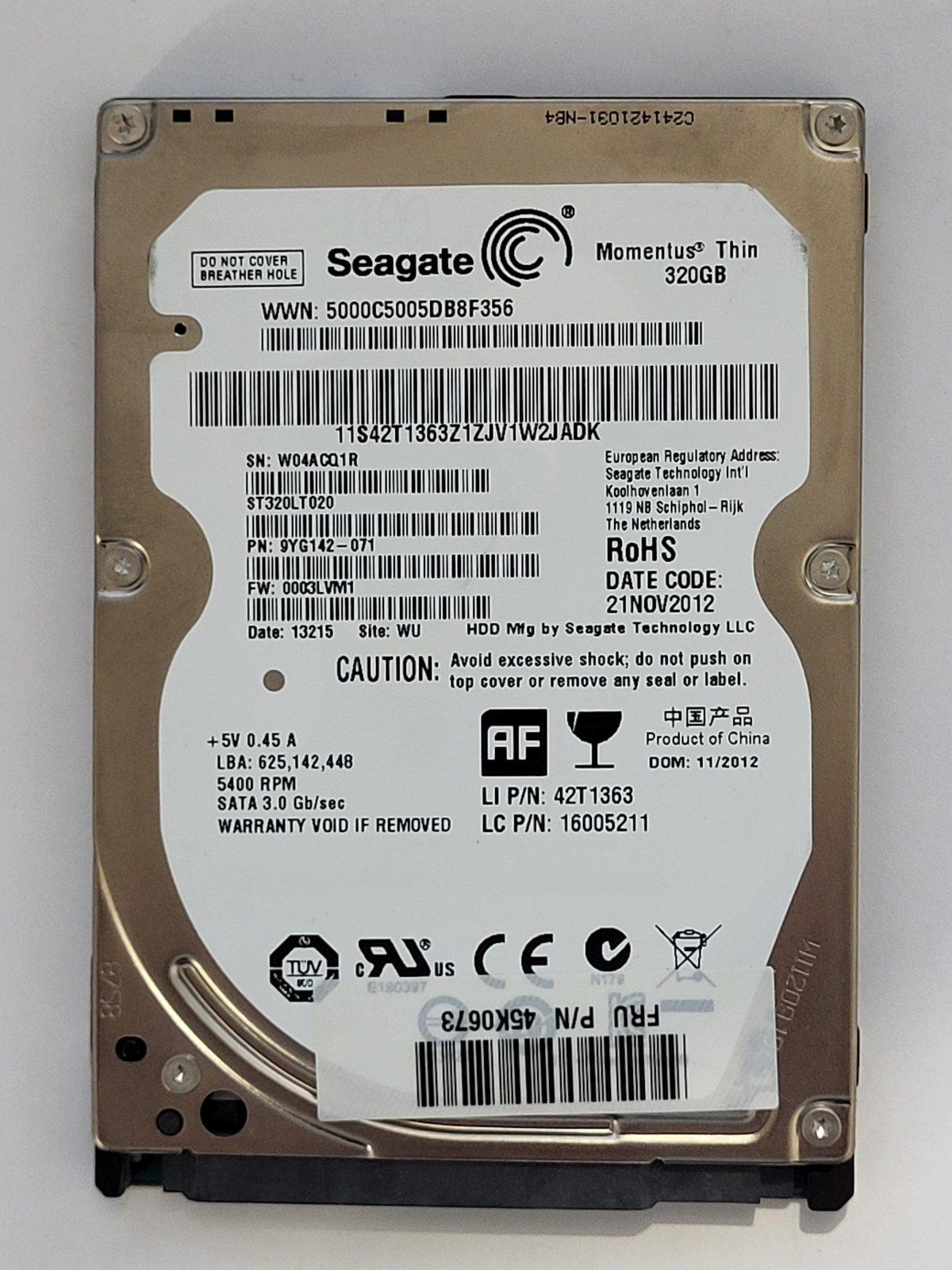 ST320LT020, PN:9YG142-071, SN:W04, WU, FW:0003LVM1, 13215 | Seagate 320Go 2,5" SATA HDD STK