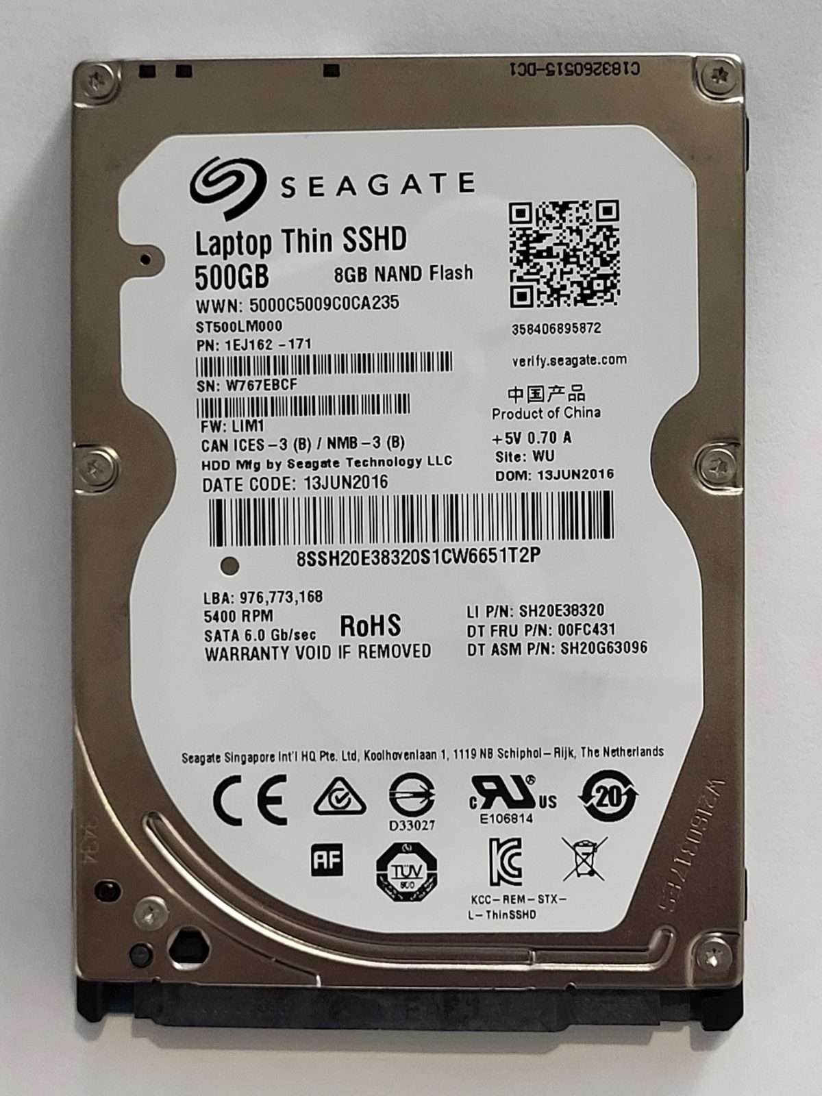 ST500LM000, PN:1EJ162-171, SN:W76, WU, FW:LIM1, 13 JUN 2016 | Seagate 500Go 2,5" SATA HDD STK