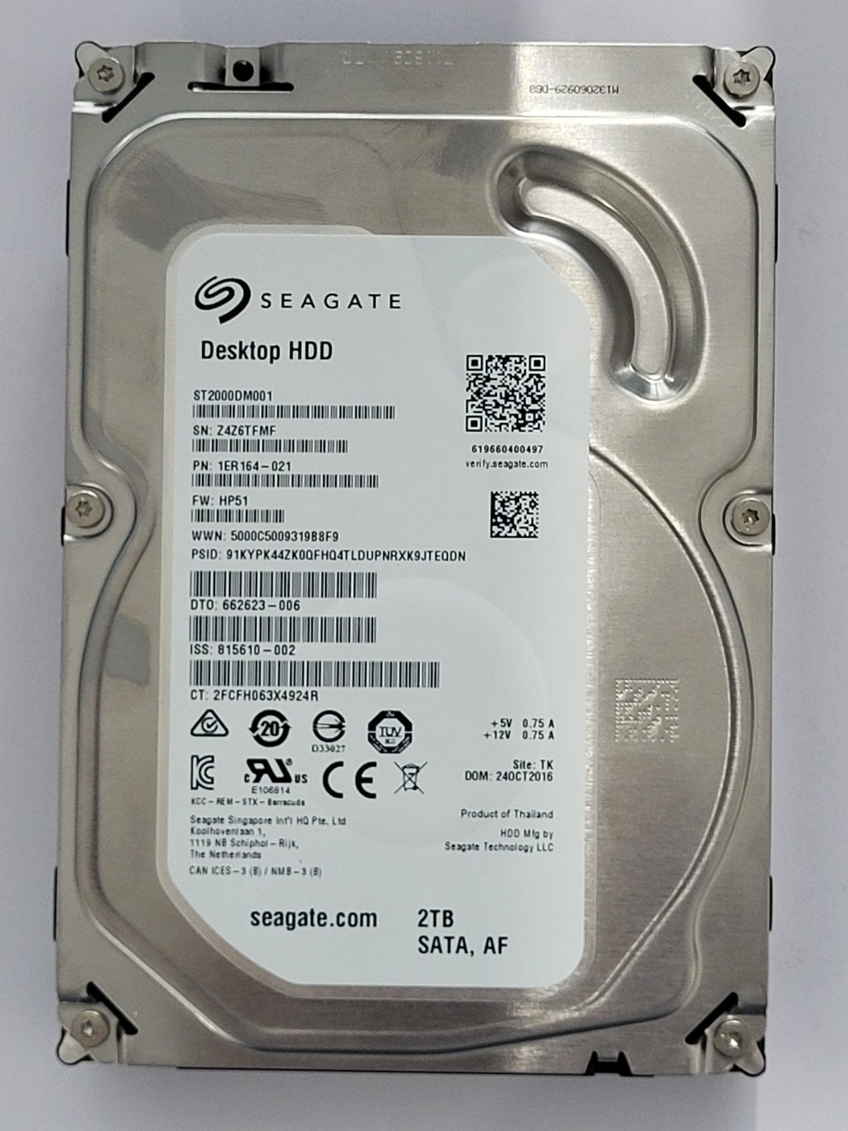 ST2000DM001, SN:Z4Z, TK, FW:HP51, 24 OCT 2016 | Seagate 2To 3,5" SATA HDD STK