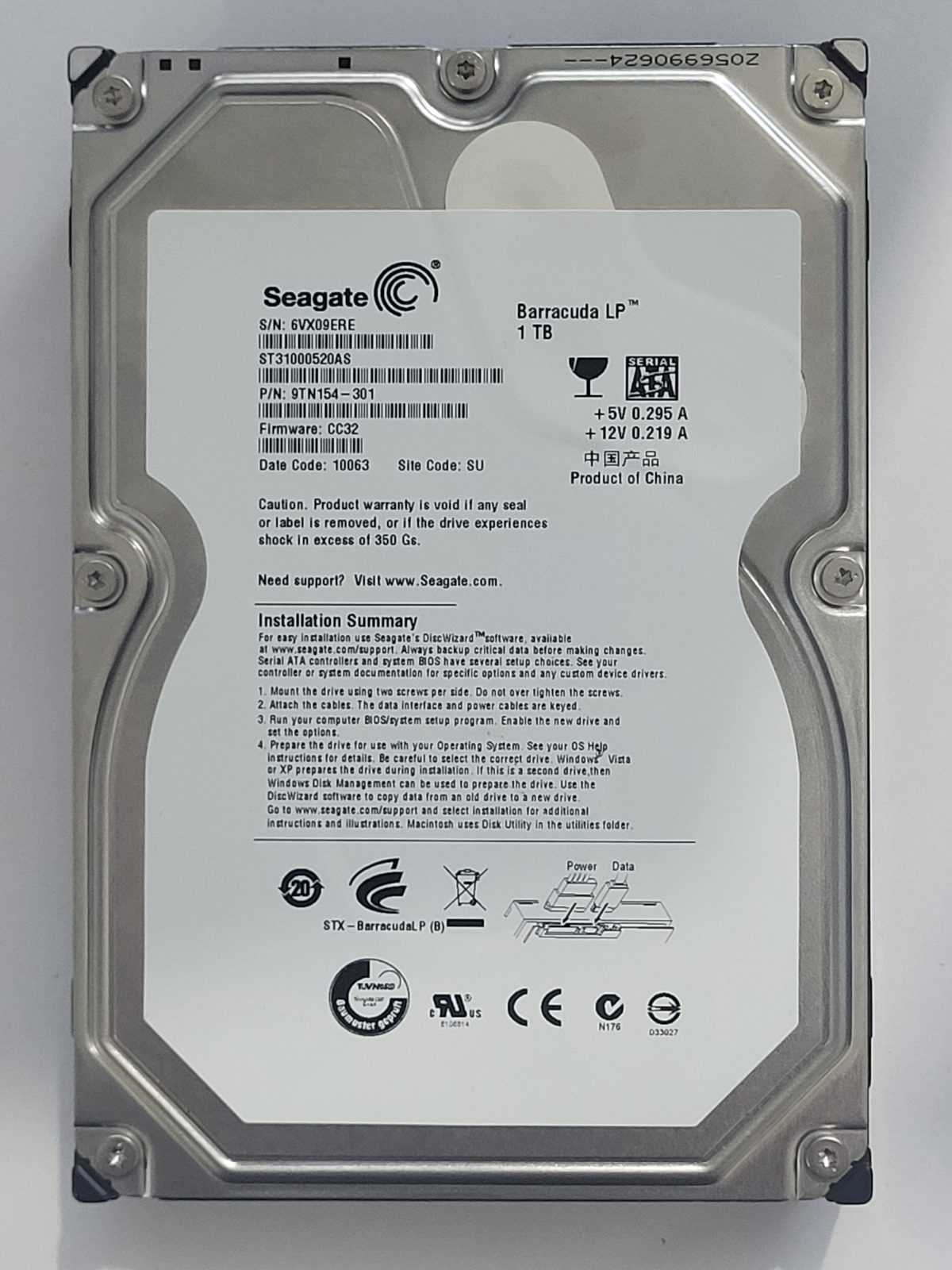ST31000520AS, PN:9TN154-301, SN:6VX, SU, FW:CC32, 10063 | Seagate 1To 3,5" SATA HDD STK