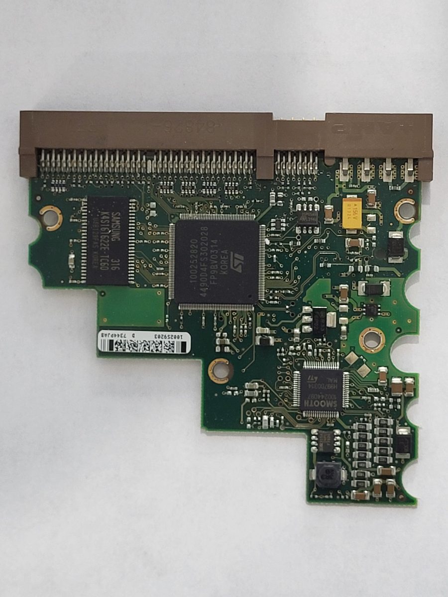 ST380012A, PN:9W6002-001, FW:4.04, 100259203 D, 100257247 REV B | Seagate 3,5" PATA PCB PCB