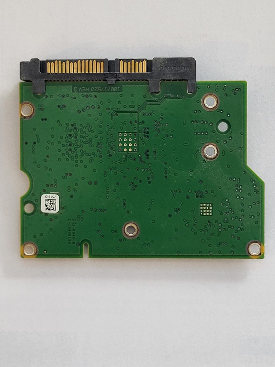 ST3000DM001, PN:1CH166-046, FW:AP18, 7519 D, 100717520 REV B | Seagate 3,5" SATA PCB PCB