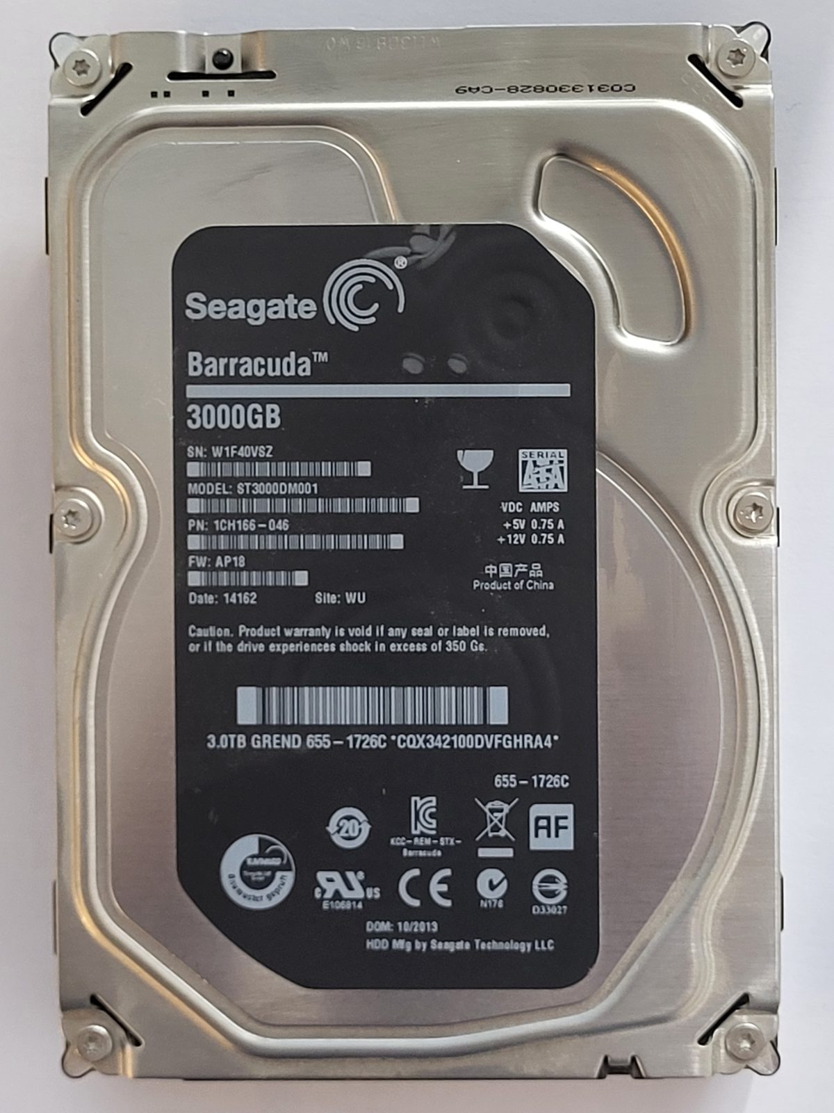 ST3000DM001, PN:1CH166-046, SN:W1F, WU, FW:AP18, 14162 | Seagate 3To 3,5" SATA HDD STK