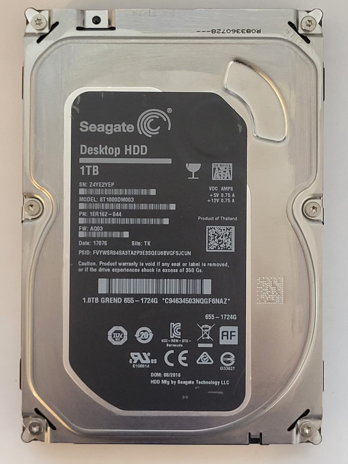 ST1000DM003, PN:1ER162-044, SN:Z4Y, TK, FW:AQ03, 17076 | Seagate 1To 3,5" SATA HDD STK