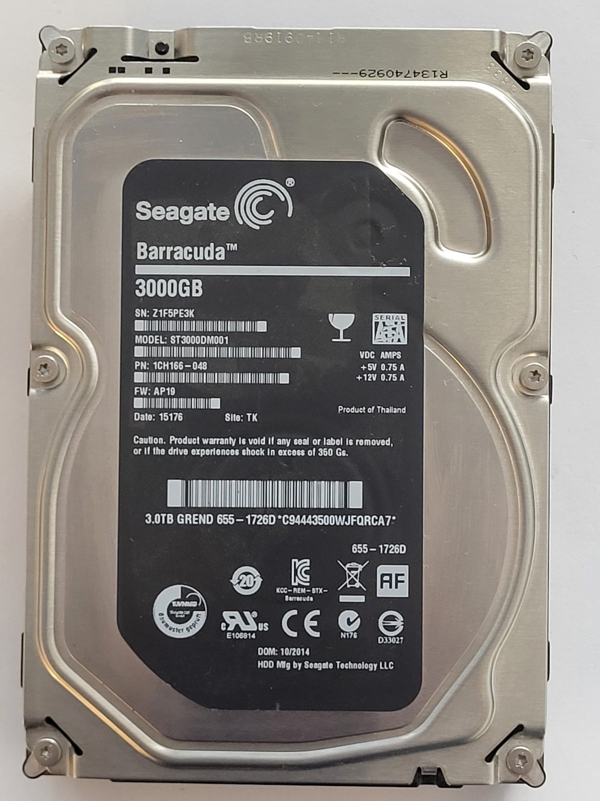 ST3000DM001, PN:1CH166-048, SN:Z1F, TK, FW:AP19, 15176 | Seagate 3To 3,5" SATA HDD STK