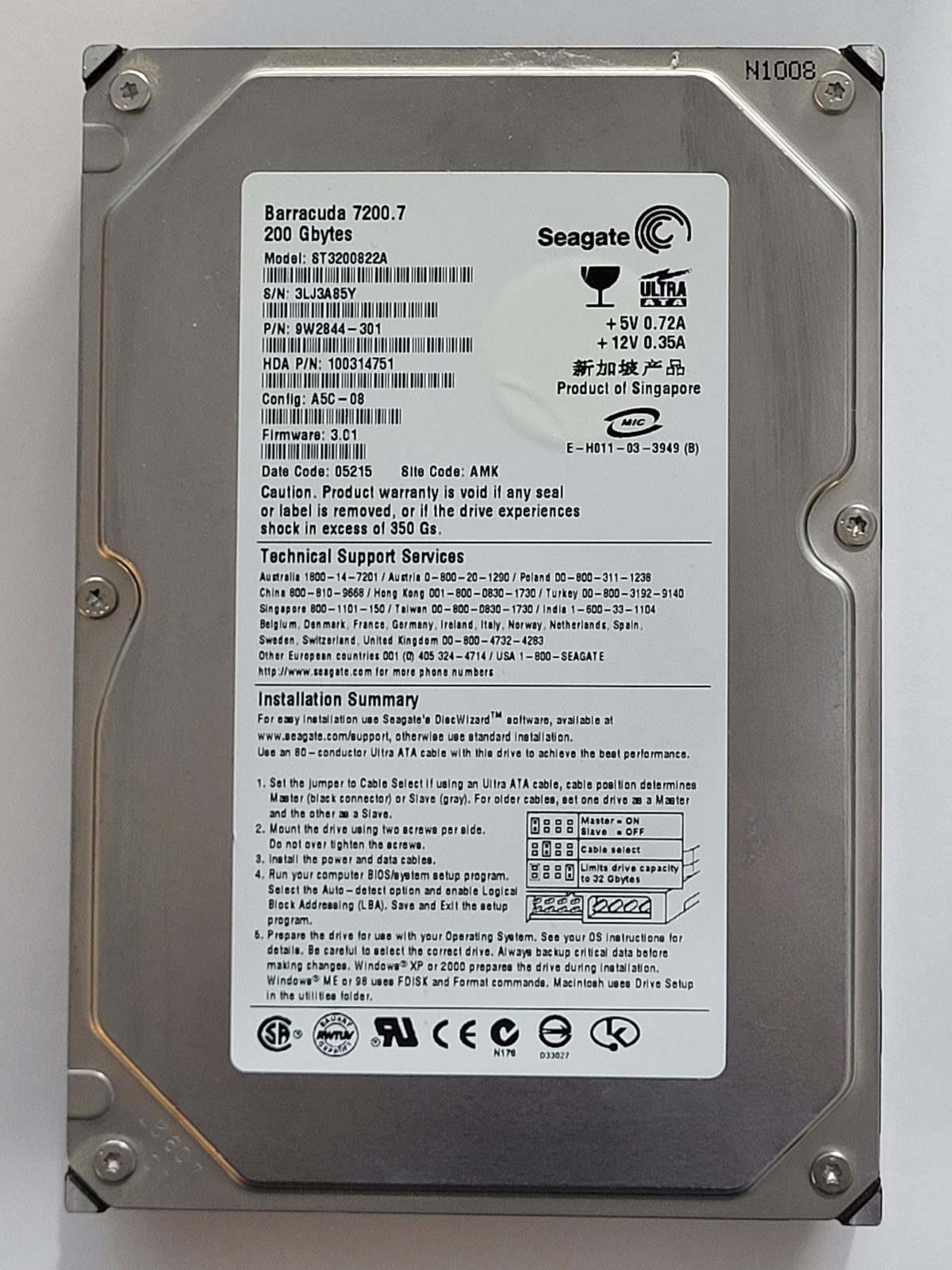 ST3200822A, PN:9W2844-301, SN:3LJ, AMK, FW:3.01, 05215 | Seagate 200Go 3,5" PATA HDD STK
