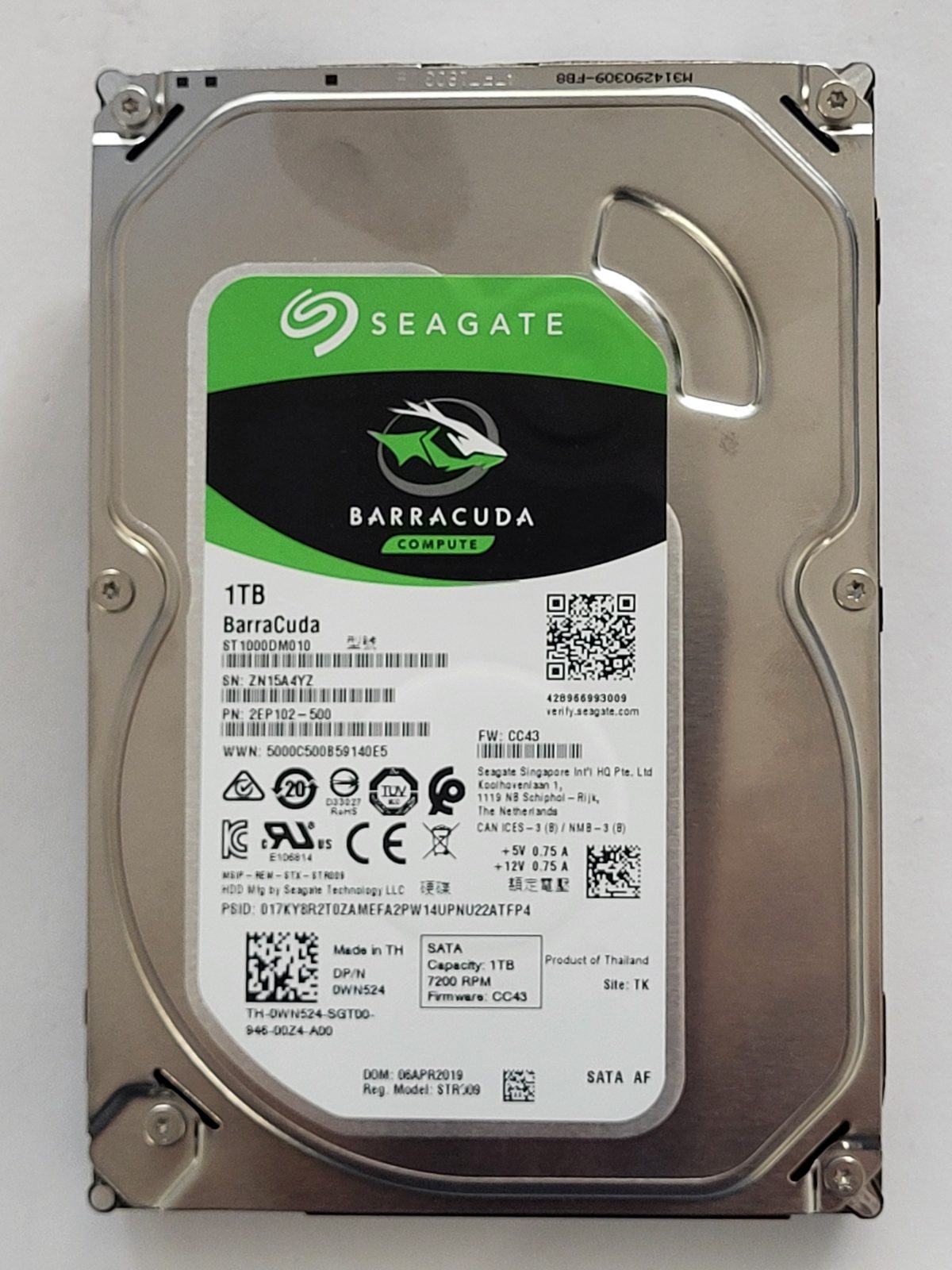 ST1000DM010, PN:2EP102-500, SN:ZN1, TK, FW:CC43, 06 APR 2019 | Seagate 1To 3,5" SATA HDD STK