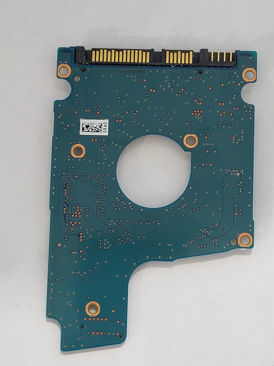 MQ01ABF050, HDKCB16AZA01 T, FW: AA00/AM001U, PCB: G003235C, Toshiba Sata 2.5" PCB PCB