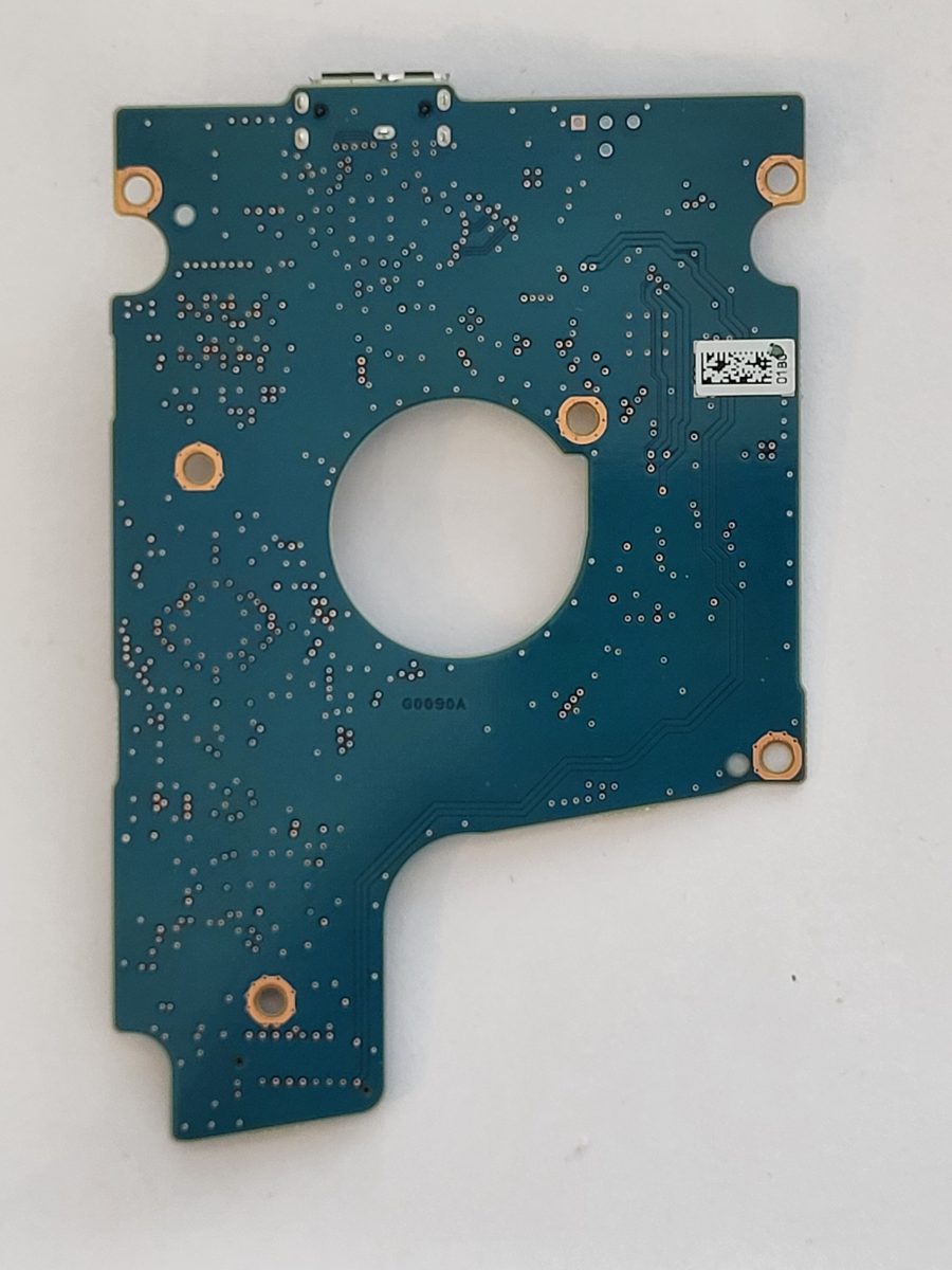 MQ04UBD200, HDKBD77AZA01 T, FW: AE12/JT0B0U, PCB: G0090A, Toshiba Sata 2.5" PCB PCB