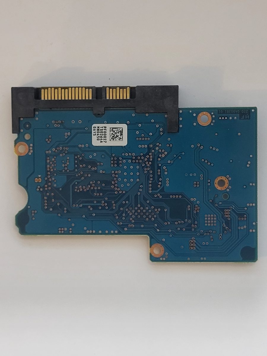 DT01ACA100, HDKPC03A7A01 S, FW: AB00/7L0, Toshiba Sata 3.5" PCB PCB