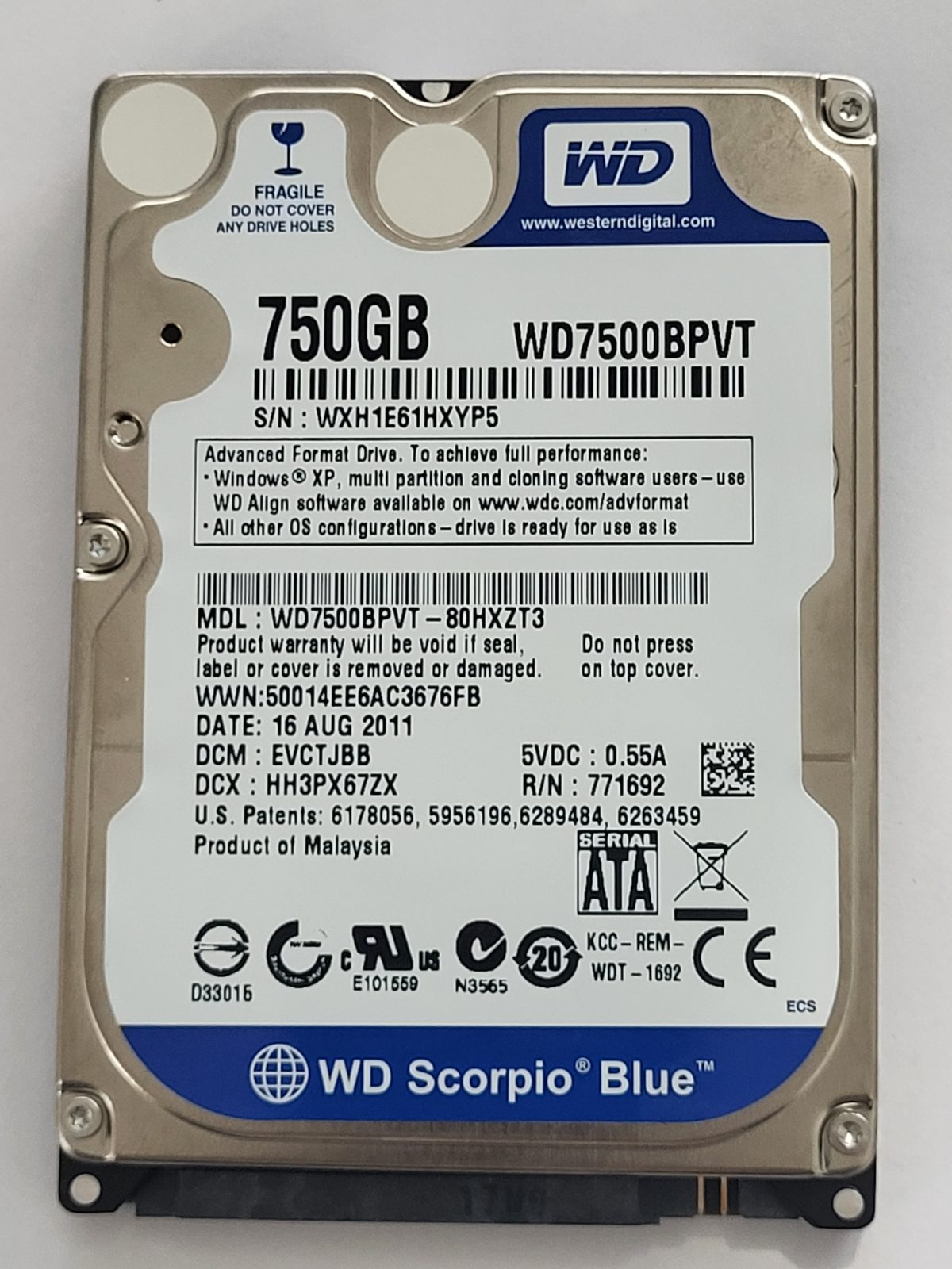 WD7500BPVT-80HXZT3, DCM: EVCTJBB, 16 AUG 2011 | WD 750Go 2,5" SATA HDD STK