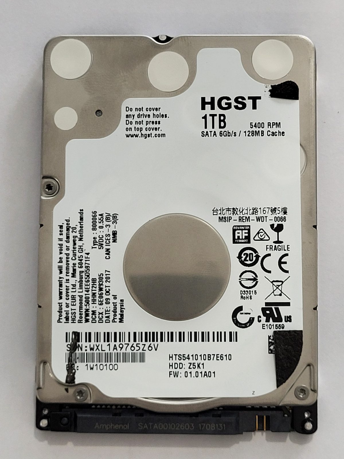 HTS541010B7E610, 09 OCT 2017 | HGST 1To 2,5" SATA HDD STK