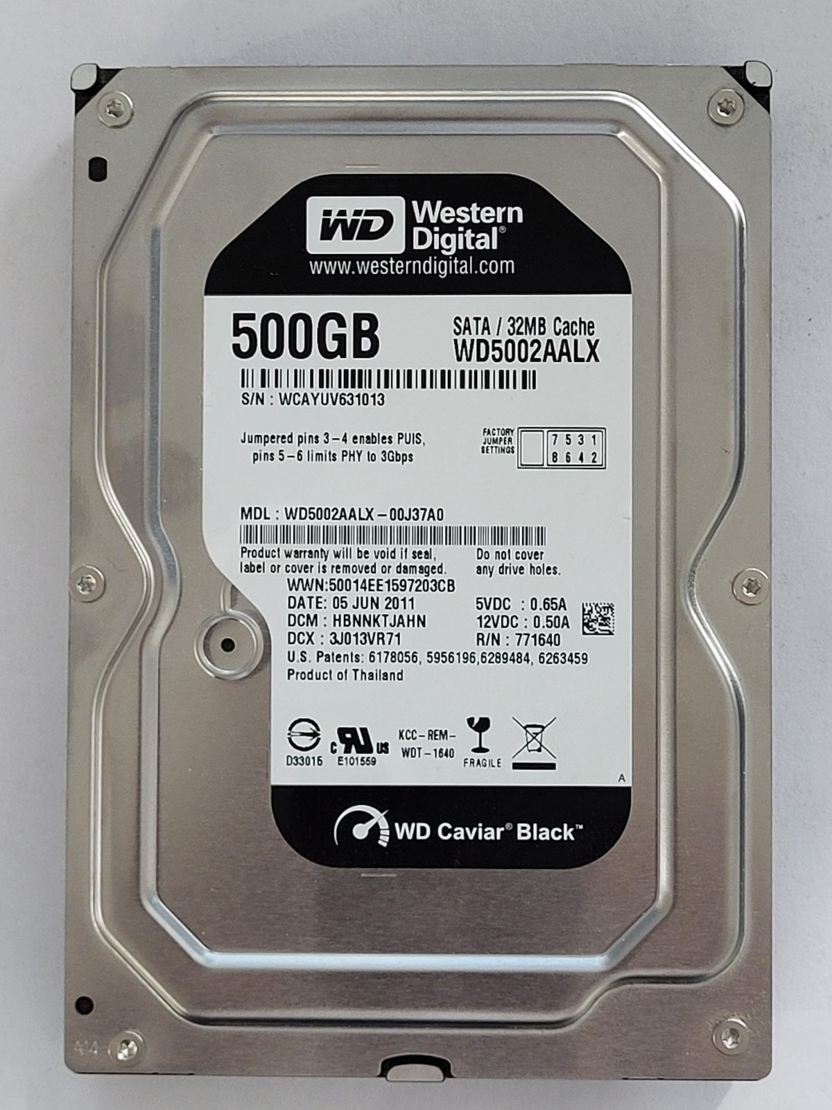 WD5002AALX-00J37A0, DCM: HBNNKTJAHN, 05 JUN 2011 | WD 500Go 3,5" SATA HDD STK