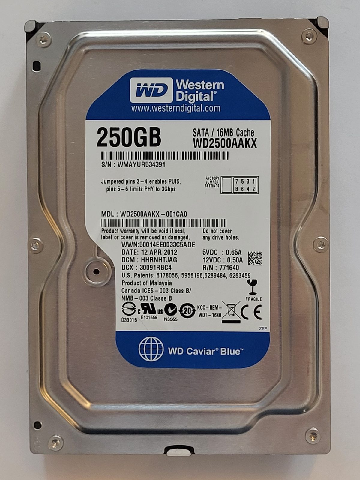WD2500AAKX-001CA0, DCM: HHRNHTJAG, 12 APR 2012 | WD 250Go 3,5" SATA HDD STK