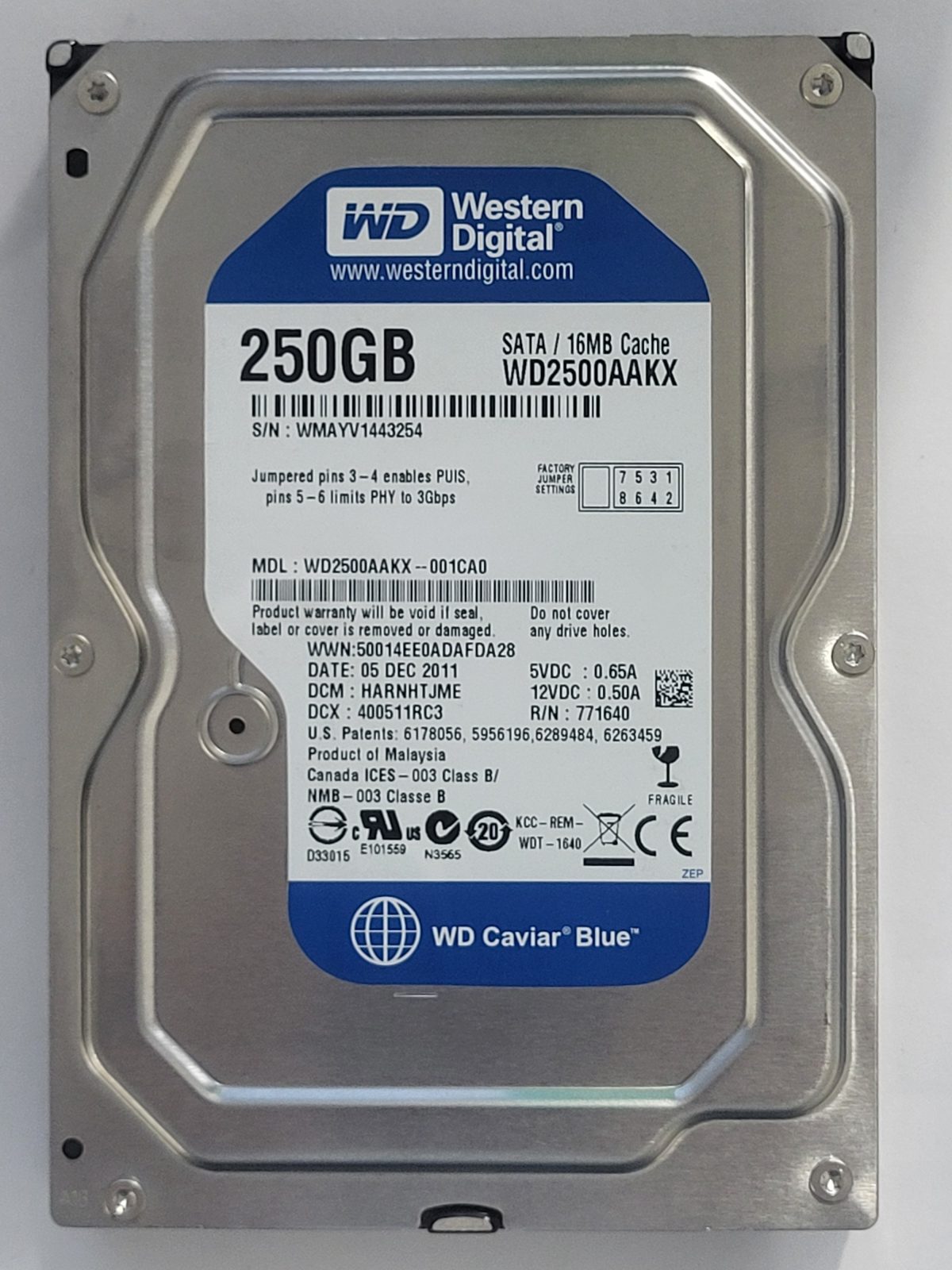 WD2500AAKX-001CA0, DCM: HARNHTJME, 05 DEC 2011 | WD 250Go 3,5" SATA HDD STK